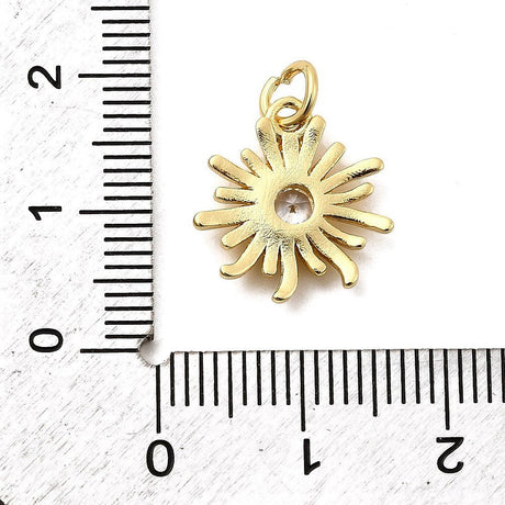 Messing Vedhæng – Langtidsholdbar, Sol med Klar Zirkonia (14x15mm, 2 stk) (Kopi) - Uniq Perler - 