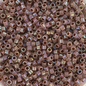Miyuki Delica 11/0 - cocoa lined ab opal 1749 - Uniq Perler - 