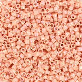 Miyuki Delica Perlen, DB 0207, Opaque Luster Tea Rose, 11/0 - Uniq Perler - 127643