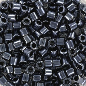 Miyuki Delica Perler - DB 1, Opaque Gunmetal (8/0) - Uniq Perler - 123283
