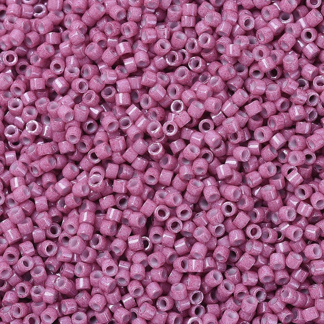 Miyuki Delica Perler, DB 1376, Dyed Opaque Antique Rose, 11/0 - Uniq Perler - 524621