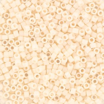 Miyuki Delica Perler – DB 1490 - 1, Opaque Bisque White (11/0) - Uniq Perler - 118461