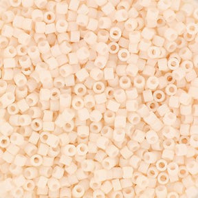 Miyuki Delica Perlen, DB 1510, Opaque Mattes Bisque Weiß, 11/0 - Uniq Perler - 1244412