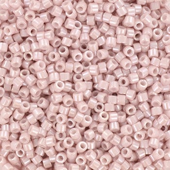 Miyuki Delica Perler, DB 1534 - 1, Opaque Ceylon Pale Rose, 11/0 - Uniq Perler - 1111853