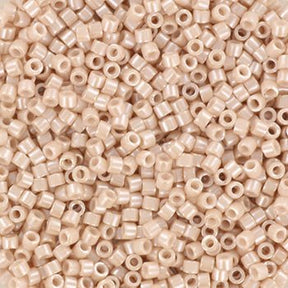 Miyuki Delica Perler – DB 1535 - 1, Opaque Ceylon Pink Champagne (11/0) - Uniq Perler - DB-1535-1-100