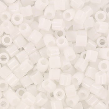 Miyuki Delica Perler - DB 200, Opaque White (8/0) - Uniq Perler - 123285