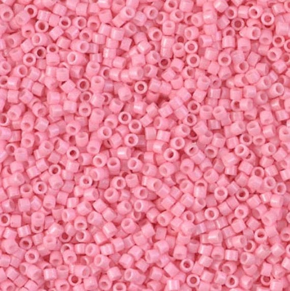 Miyuki Delica Perler, DB 2116, Opaque Light Carnation Duracoat, 11/0 - Uniq Perler - 1255534