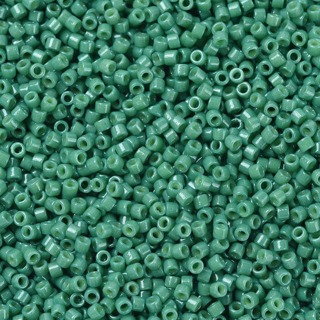 Miyuki Delica Perler, DB 2127, Duracoat Dyed Opaque Spruce, 11/0 - Uniq Perler - 597461