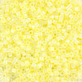 Miyuki Delica Perler – DB 232, Ceylon Light Lemon Ice (11/0) - Uniq Perler - 118451
