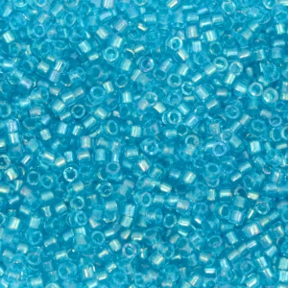 Miyuki Delica Perler, DB 2382, Fancy Lined Aqua, 11/0 - Uniq Perler - 283834