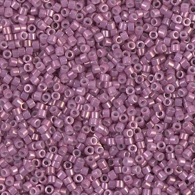 Miyuki Delica Perler, DB 253, Opaque Luster Dark Orchid, 11/0 - Uniq Perler - 666896
