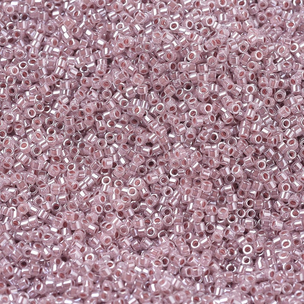 Miyuki Delica Perler, DB 256, Ceylon Light Cinnamon, 11/0 - Uniq Perler - 34689