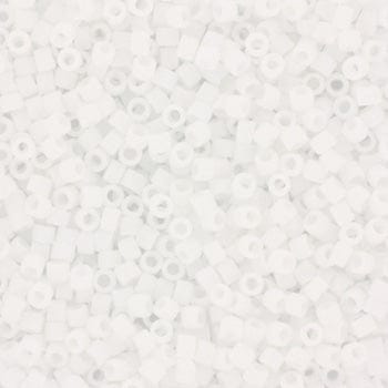 Miyuki Delica Perler, DB 351, Opaque Matte AB White, 11/0 - Uniq Perler - 566421