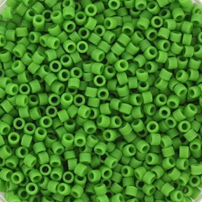 Miyuki Delica Perler – DB 754, Opaque Matte Green (11/0) - Uniq Perler - DB-754-100