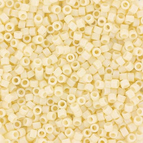 Miyuki Delica Pärlor, DB 883, Opaque Matte AB Mörk Kräm, 11/0 - Uniq Perler - 115593