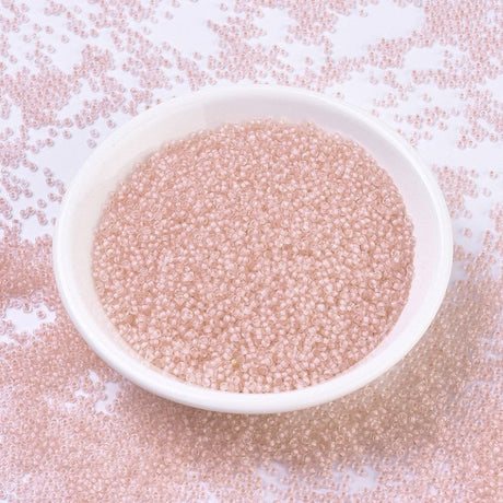 Miyuki Rocailles Perler, RR 1934, Semi - Frosted Baby Pink Lined Crystal, 11/0 - Uniq Perler - 768845