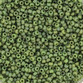 Miyuki Seed Beads 8/0 - (Opaque glazed mattierte Pistazie 4698) 10 Gramm - Uniq Perler - 0001489108