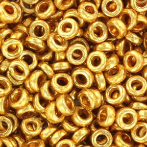 Miyuki spacer 3x1.3mm - (Duracoat galvanisert gull 4202) - Uniq Perler - 112052