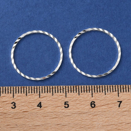 O - Ringe Med Mønster – 925 Sølvbelagt (20mm) 6 stk. - Uniq Perler - 