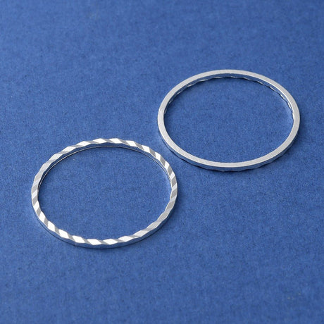 O - Ringe Med Mønster – 925 Sølvbelagt (20mm) 6 stk. - Uniq Perler - 