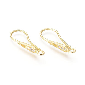 Ohrhaken Mit Zirkonia-Steinen, 18K Vergoldet, (24x4mm) - Uniq Perler - 111667