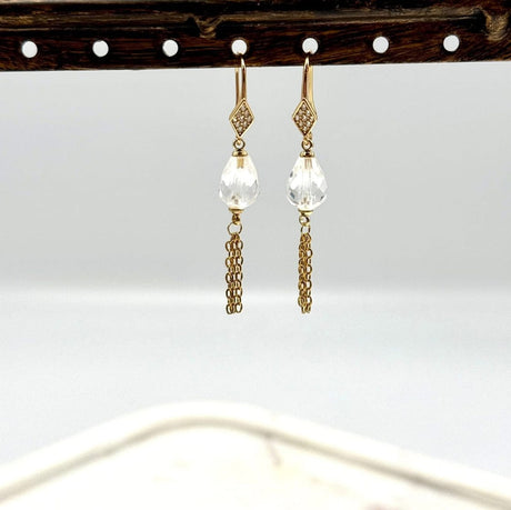 Ørekroge Med Zirkonia Sten, Harlekin Formet, 14K Langtidsholdbar Forgyldning, 16,5x4,5mm - Uniq Perler - 111668