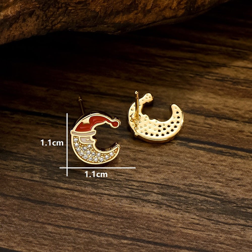 Ørestikker Måne Med Nissehue – Zirkonia, Forgyldt (11x11mm) - Uniq Perler - 