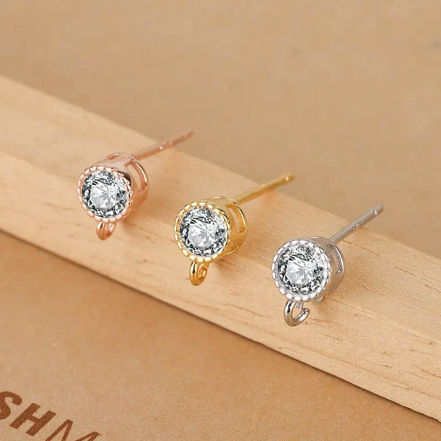 Ørestikkere Med Zirkonia Sten, Forgyldt Sterling Sølv 925, 5mm - Uniq Perler - 149293