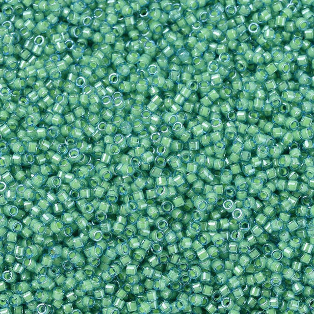 Pandahall miyuki beads Miyuki Delica Perler, DB 2053, Luminous mermaid green, 11/0