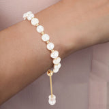 Perle Armbånd – Naturlig Perle & Messing (Justerbar) - Uniq Perler - 