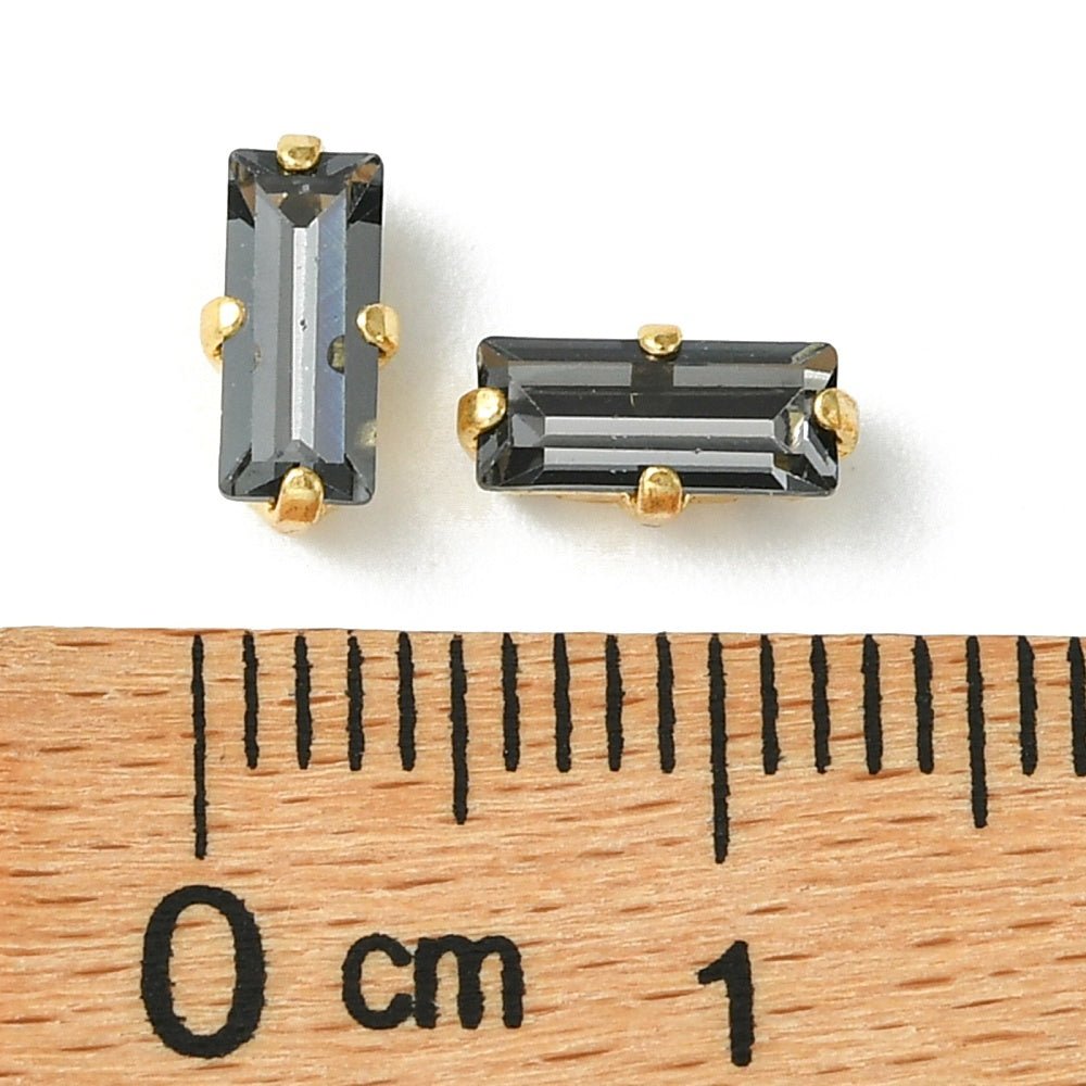 Preciosa Crystal Baguette Mellemleds Perler – 18K Forgyldt Messing Med NightFall (7x3mm) - Uniq Perler - 123076