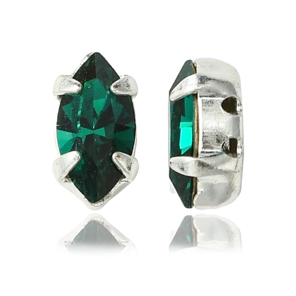 Preciosa Crystal Navette Mellemled – Emerald, Sølvbelagt Messing (8x4mm) - Uniq Perler - 122976