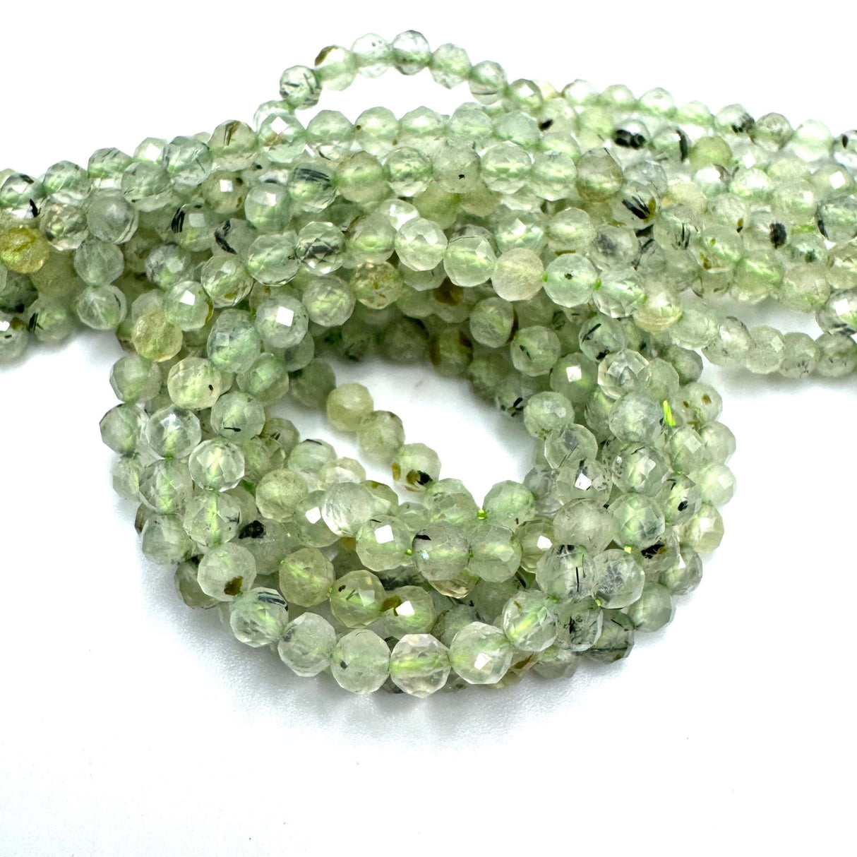 Prehnit Perler – Facetteret (4mm) - Uniq Perler - 845238