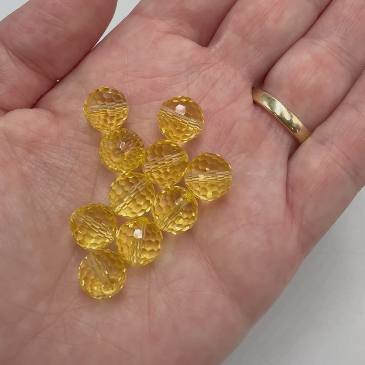 Krystal Perler – Austrian Crystal, Gul, Facetterede (10mm) Grade AAA (10 stk)