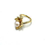 Regulerbar Og Forgyldt Ring Med Lotus Blomst Og Hvid Ferskvandsperle - Uniq Perler - 451232