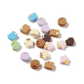 Resin Cookie Cabochons – Color Mix (10 - 13x13mm) 20 Pieces - Uniq Perler - 115106