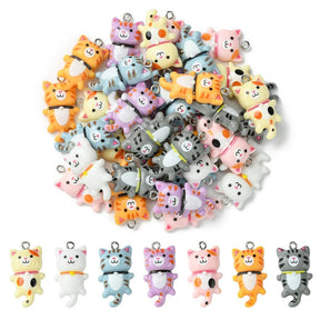 Resin Katte Vedhæng, Farve Mix, 28x15x7mm, (35 stk.) - Uniq Perler - 805856