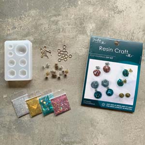 Resin Mini Kit Til Ørestikkere – DIY Smykkesæt, 33 Dele - Uniq Perler - 113618