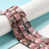 Rhodonit – Kantet, Facetteret (10,5x10x6mm) - Uniq Perler - 840849