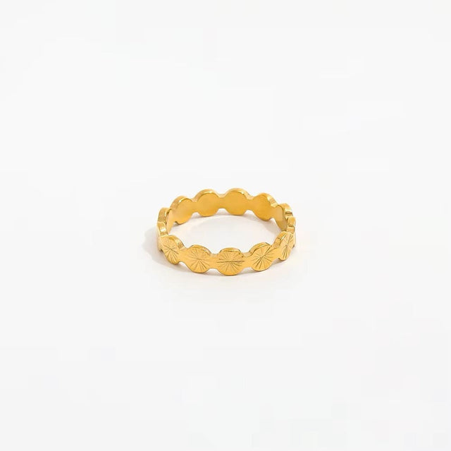 Ring, Forgyldt Stål med smukt mønster, Flere størrelser - Uniq Perler - 115573