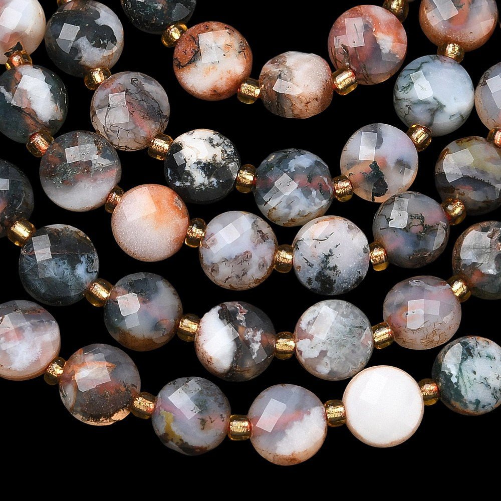 Rødt treagat perler – fasetterte flate runde perler (ca. 6–6,5 mm) - Uniq Perler - 