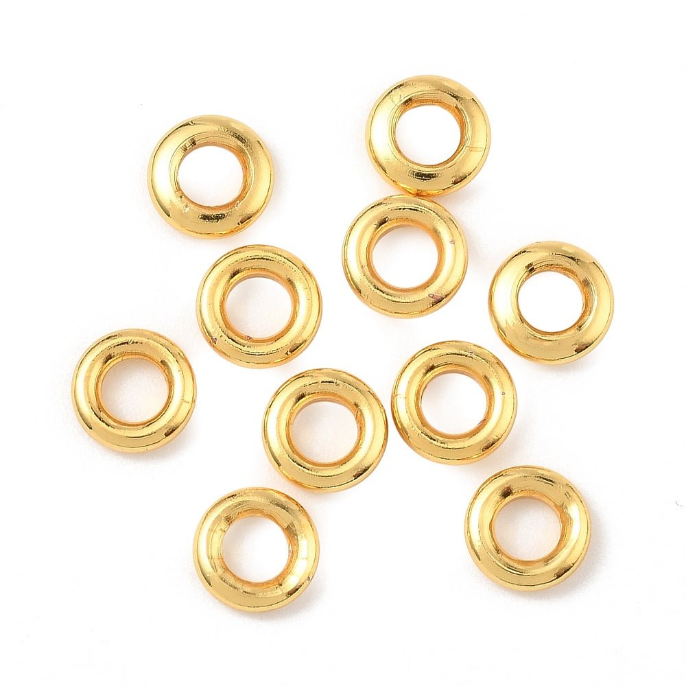 Runde Øskner – 24K Langtidsholdbar Forgyldt Messing (6x2mm) 6 Stk - Uniq Perler - 119073