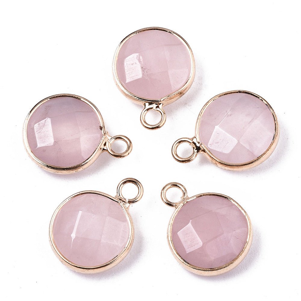 Rundt Rosakvarts Vedhæng – 18K Forgyldt Messing (18x13,5x6mm) 2 stk. - Uniq Perler - 124441