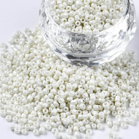 Seed Beads – Creme, Runde (2 - 2,5mm) 450g - Uniq Perler - 91004