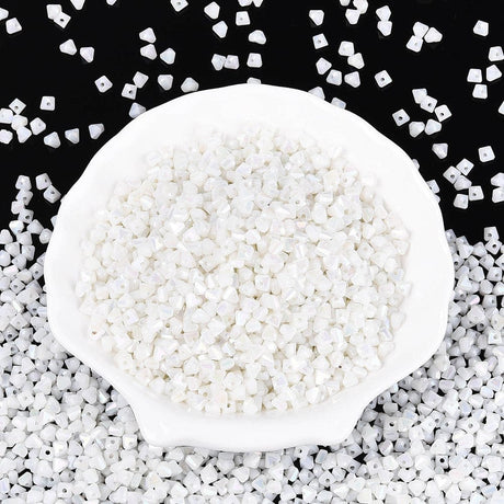 Seed Beads Hjerteform – Hvid (3,5x4,5mm) 20g - Uniq Perler - 115744