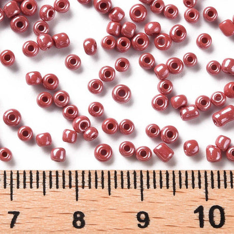 Seed Beads – Opaque Luster, Rød, Runde (12/0, 2mm) 450 g - Uniq Perler - 126404