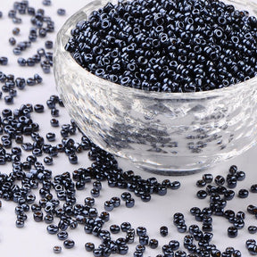Seed Beads – Svart, Rund (2 - 2,5mm) 450g - Uniq Perler - 456432