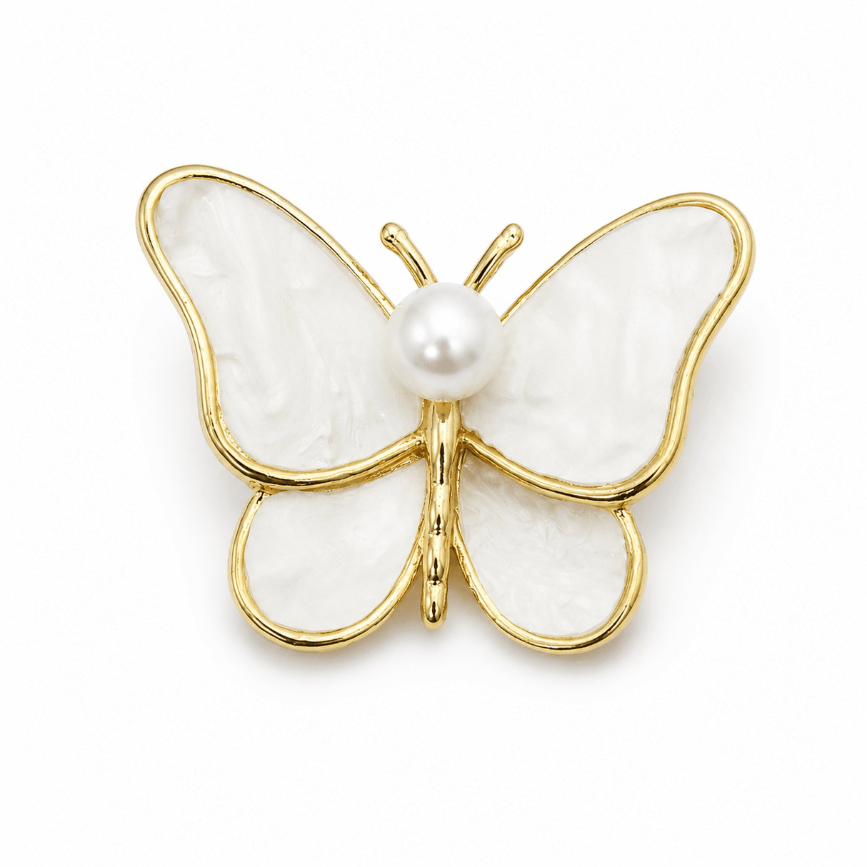 Shell broche med forgyldte detaljer – håndlavet (32mm) - Uniq Perler - 122273