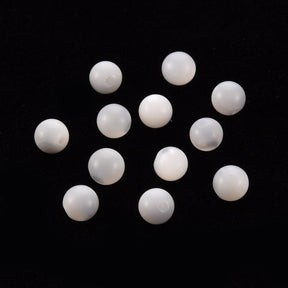 Shell Perle – Nästan Vit, Topborrad (4mm, 1 st.) - Uniq Perler - 6799642
