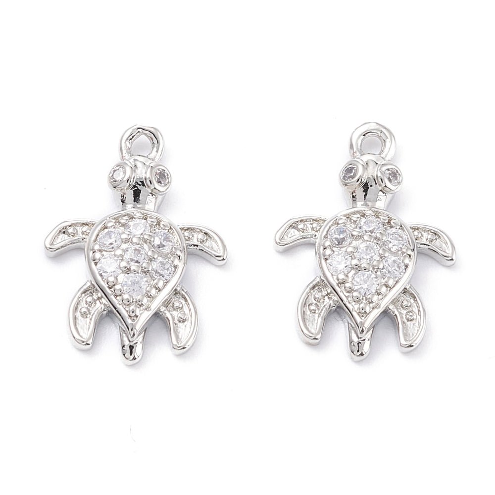 Skildpadde Vedhæng – Langtidsholdbar Platinbelagt Messing Med Zirkonia (15,5x11x3mm) 2 stk. - Uniq Perler - 120573
